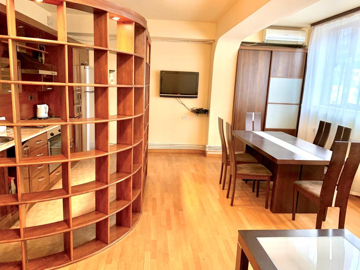 Apartment Amiryan Yerevan Bagian luar foto